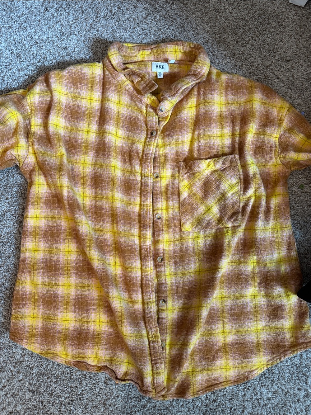 BKE Yellow & Brown Plaid Button-Down Shirt
